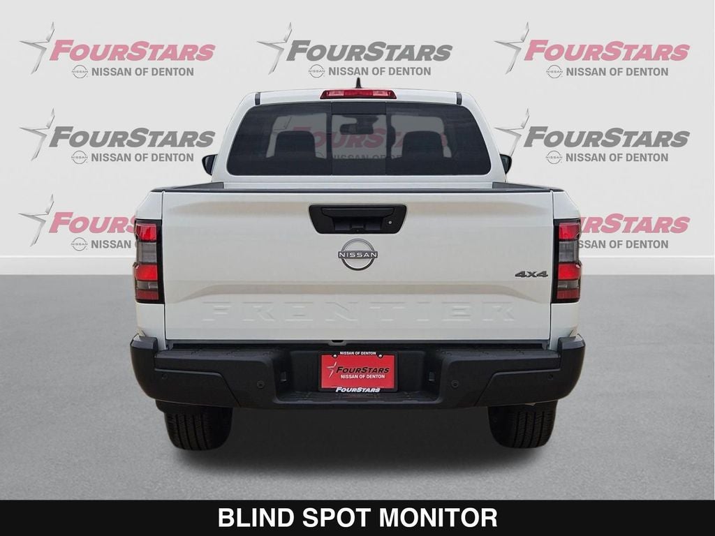 2026 Nissan Frontier — detail view